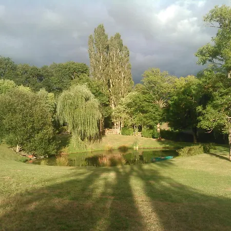 Le Chateau De Vernieres *